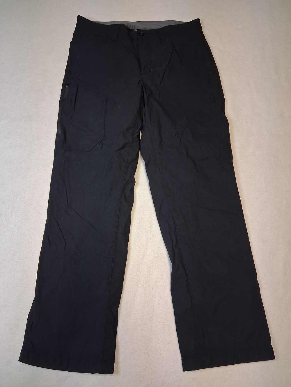 Eddie Bauer Fleece Lined Black Cargo Pants - Straight Leg